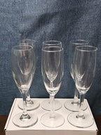 Set of 6 Classic Champagne Flutes | 6oz Trumpet Shape | Elegant Clear Glass Stem