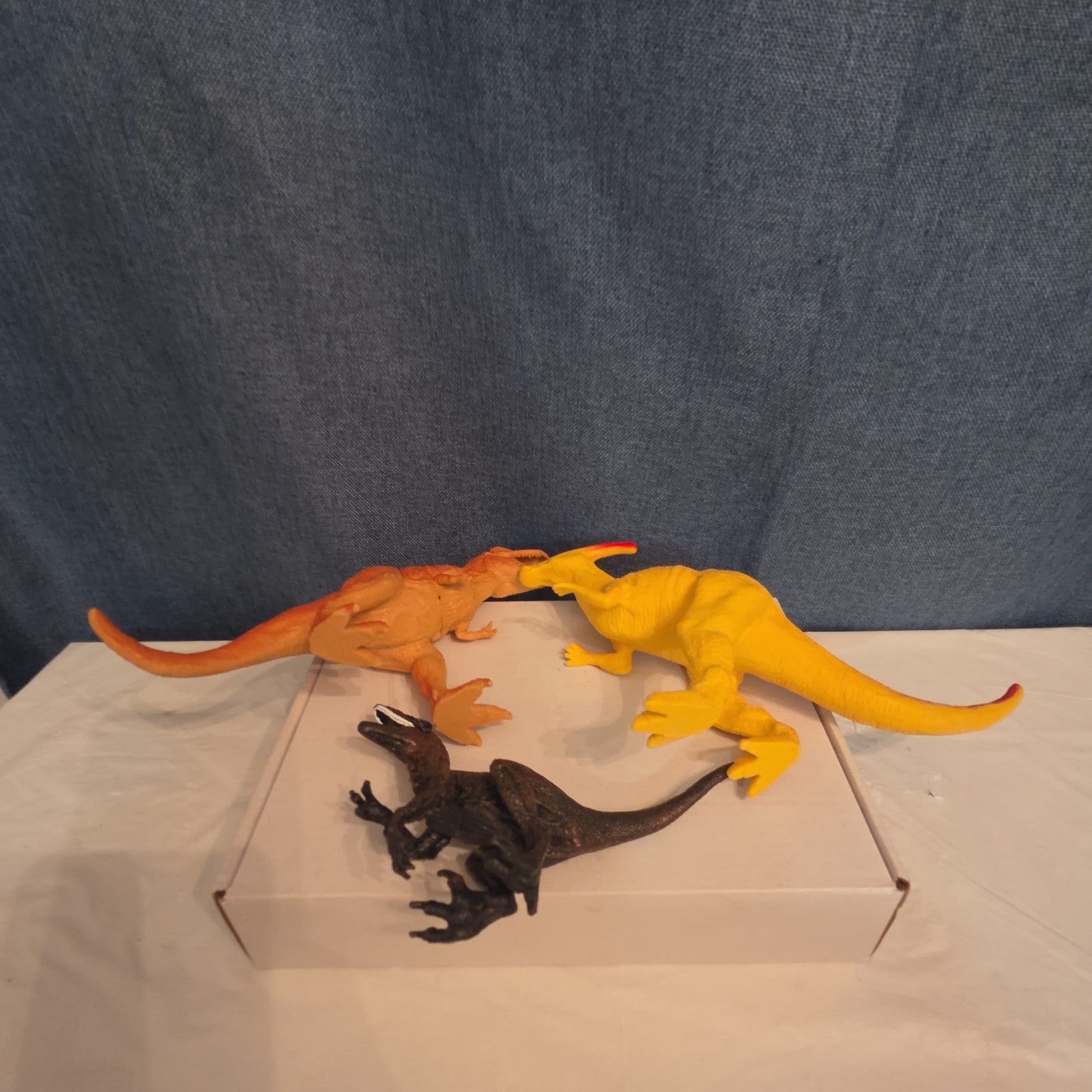 Dinosaur Toy Figures Lot of 6 T-Rex Triceratops Stegosaurus