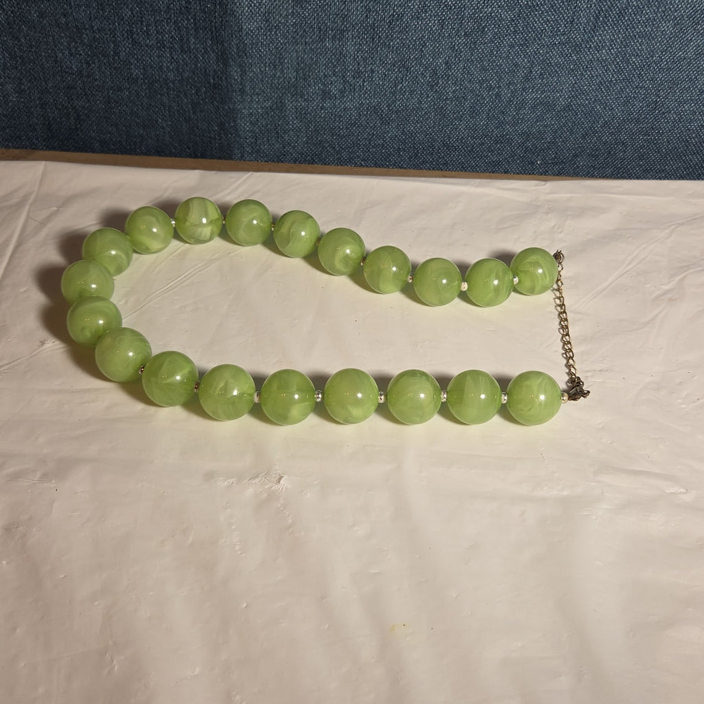 Chunky Bead Necklace Marbled Green Acrylic Retro Y2K PreOwned