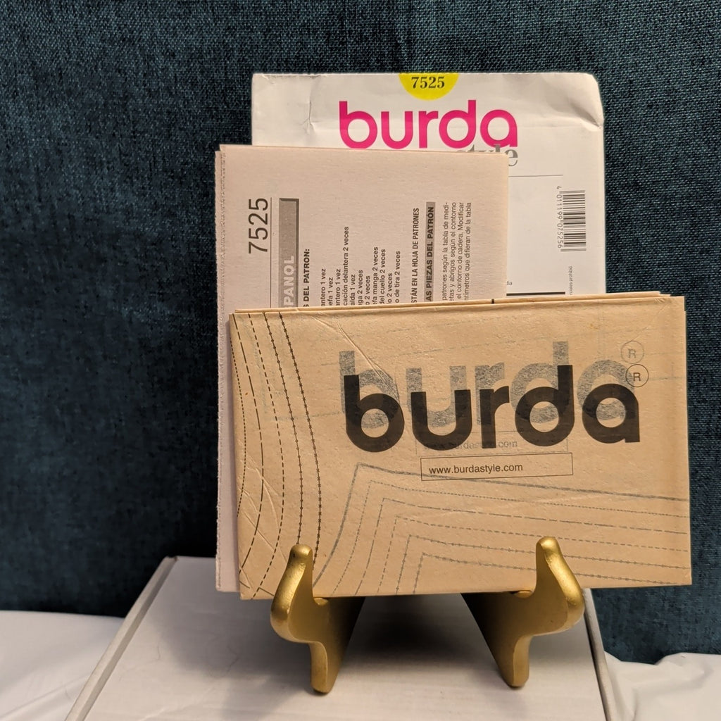 Burda 7525 Men's Shirt Pattern Button Up Tuxedo Bib Band Collar SZ 34-44 UNCUT