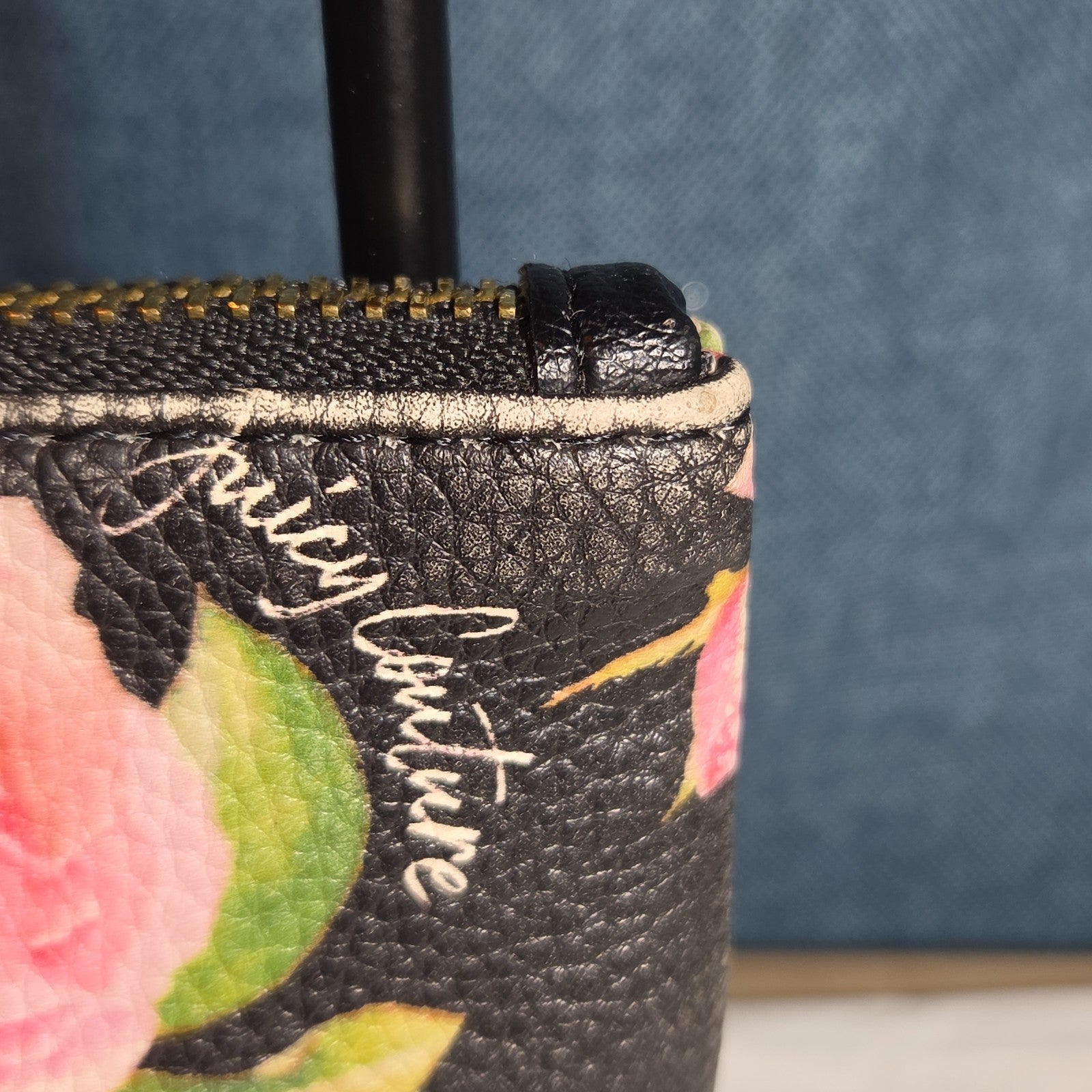 Juicy Couture Rose Floral Zipper Pouch Card Holder Black Pink Y2K