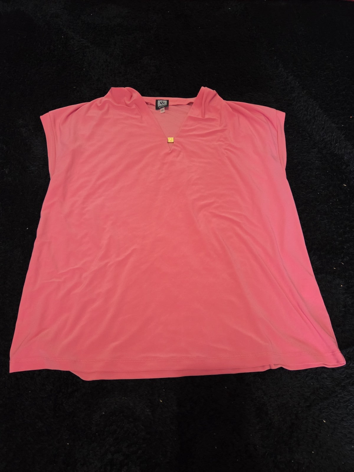 Anne Klein Sport Blouse Coral Lion Logo V-Neck Jersey Career Top Gently Used L