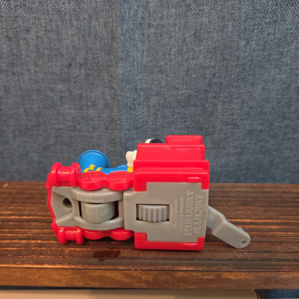 McDonalds Disney Runaway Railway Goofy Train Plastic 2020