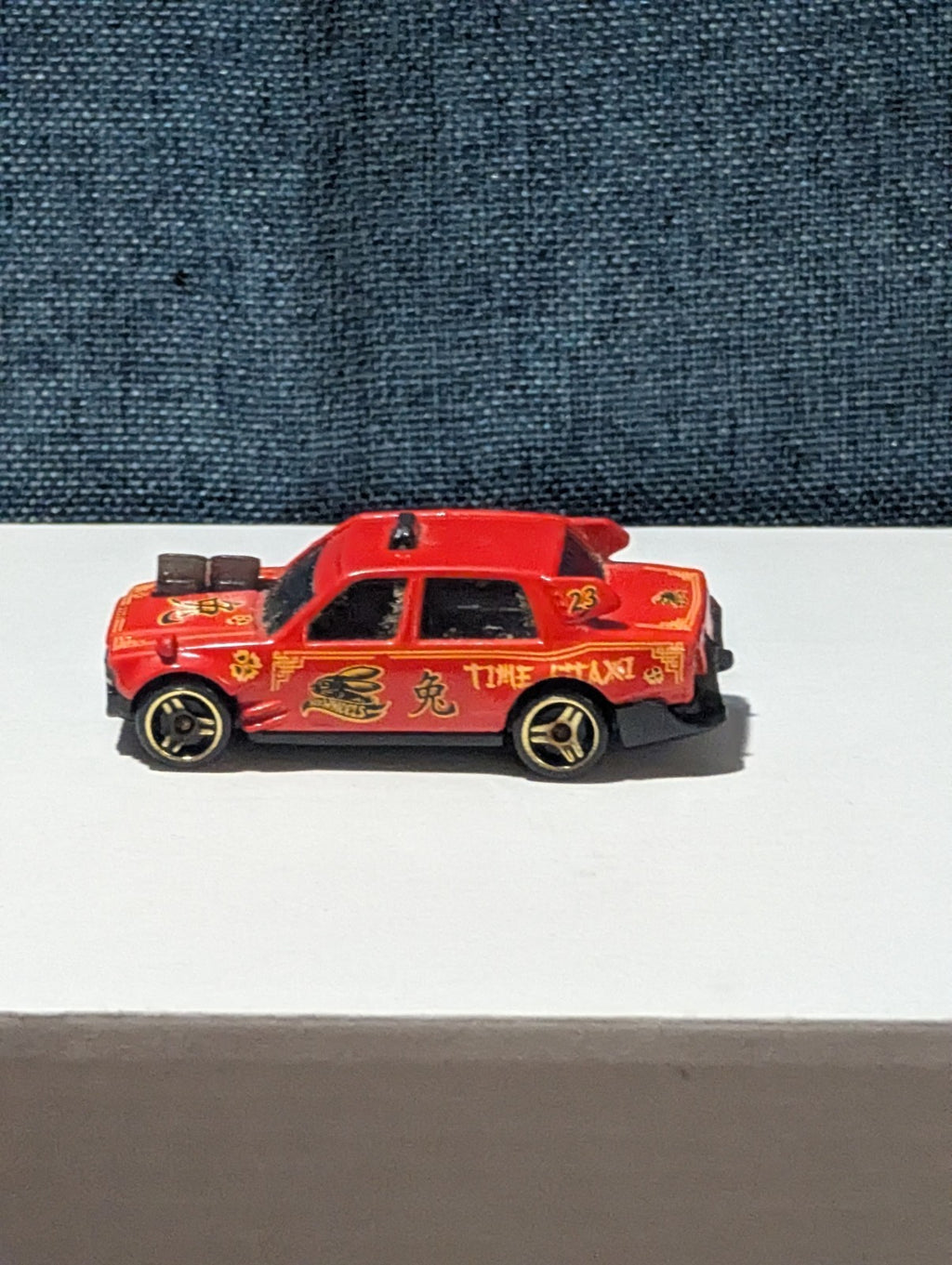 Hot Wheels Time Attaxi Year of the Rabbit '23 | Red HW Metro Series Opening Door