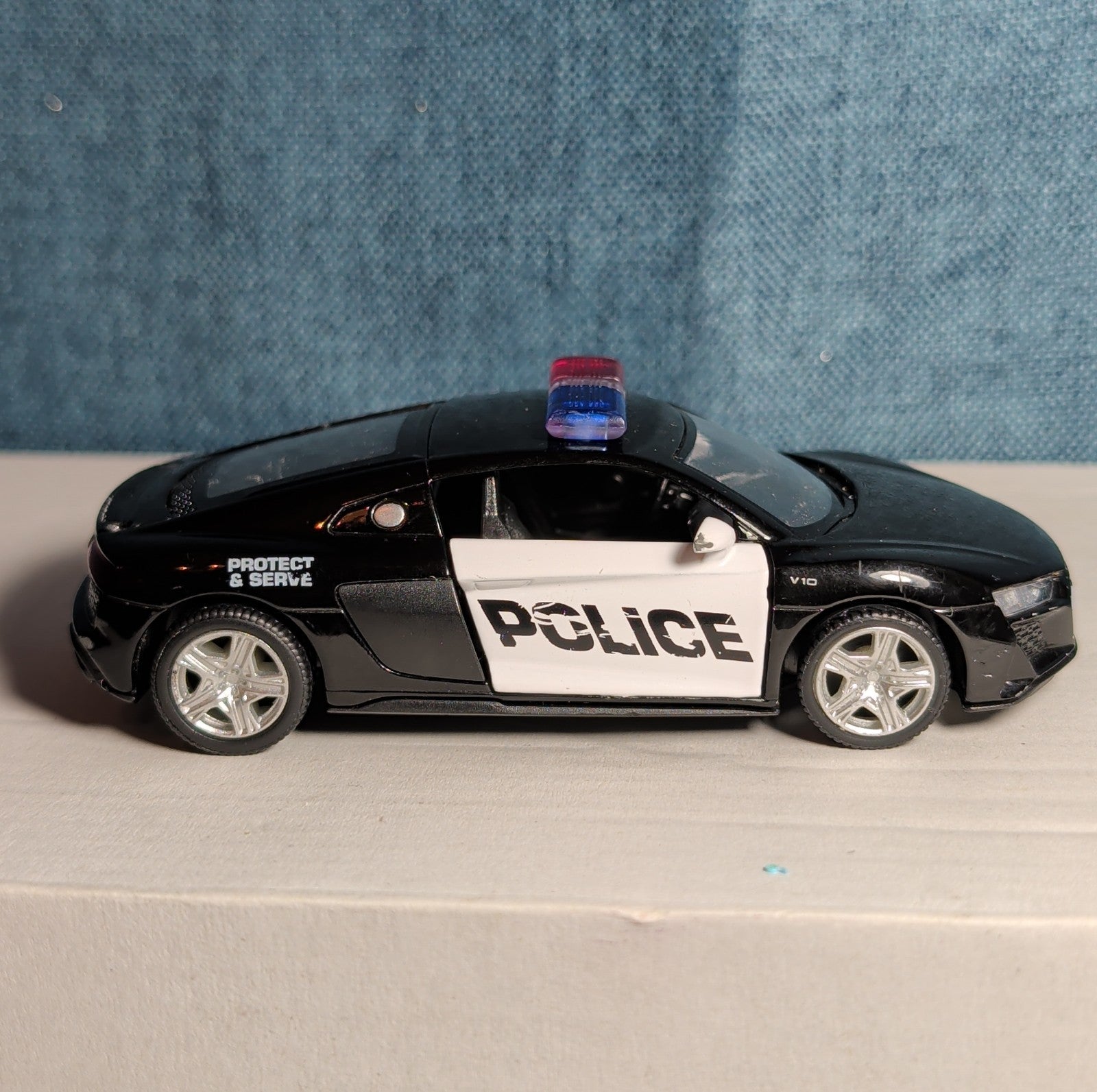 RMZ City Audi R8 Police Car 1/36 Diecast Pull Back Opening Doors PreOwned