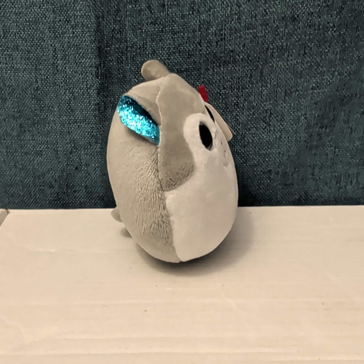 Ty Squish-a-Boos Slush Husky Dog Plush Blue Glitter Eyes Squishy Beanie with Tag