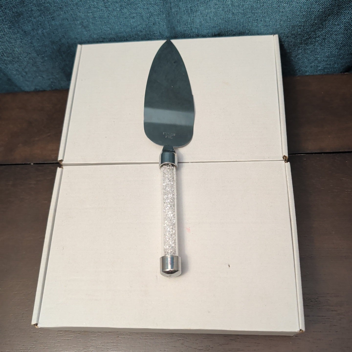 Mr & Mrs Wedding Cake Server Knife Set | Crystal Filled Bling Handle Stainless