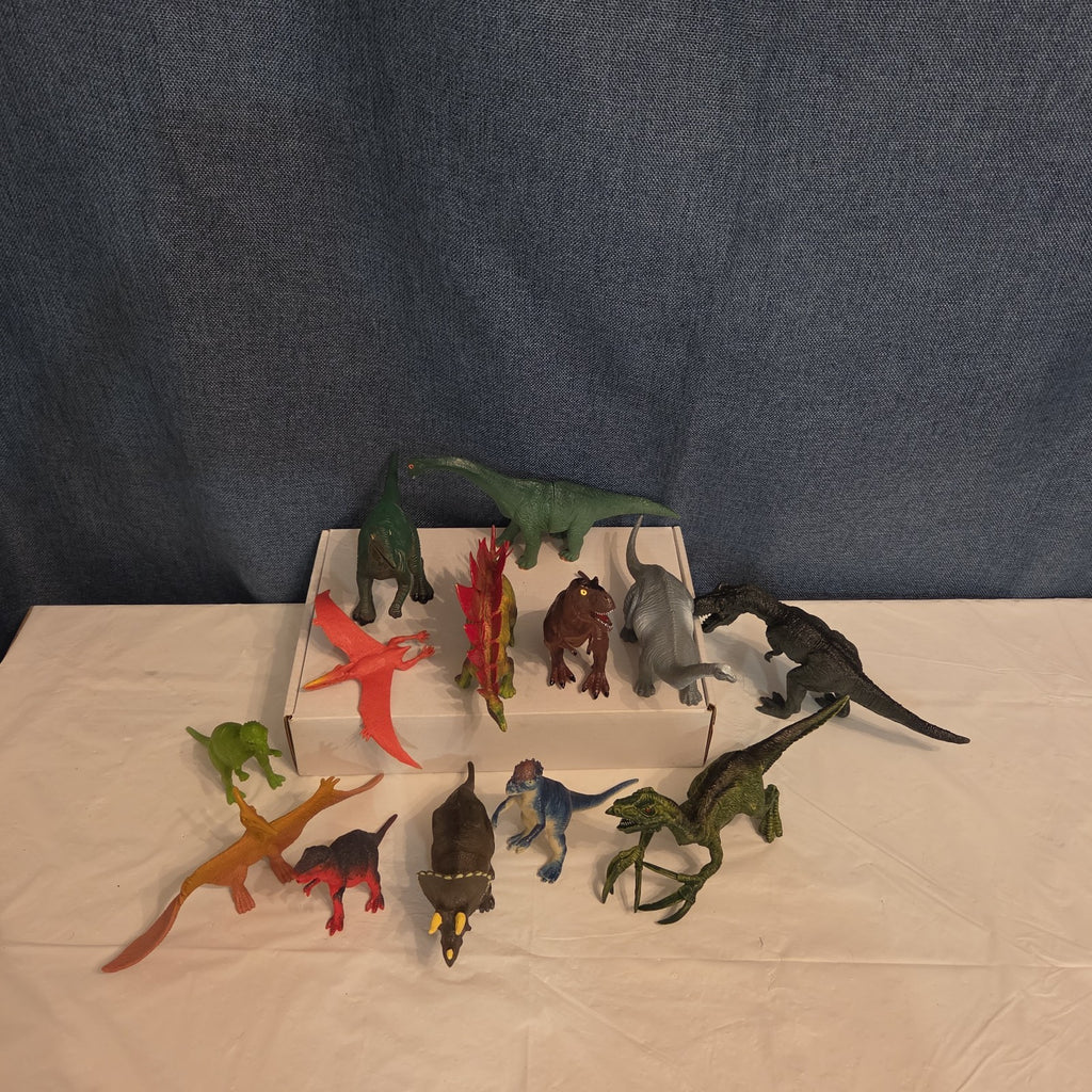 Dinosaur Toy Figures Lot of 13 T-Rex Triceratops Stegosaurus Plastic Play Set