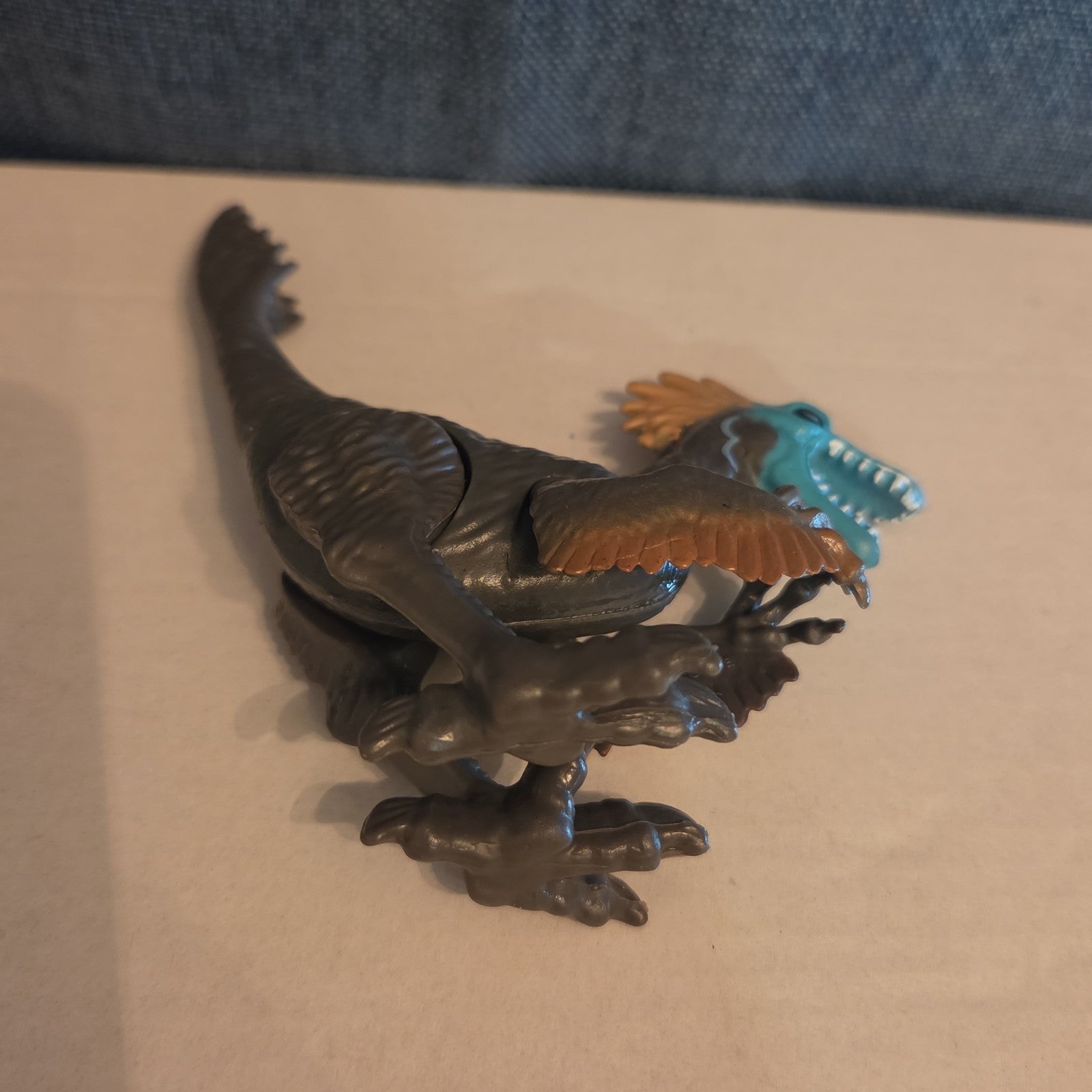 Animal Planet Dino Tower Replacement Raptor Figure Feathered Blue Face Toy