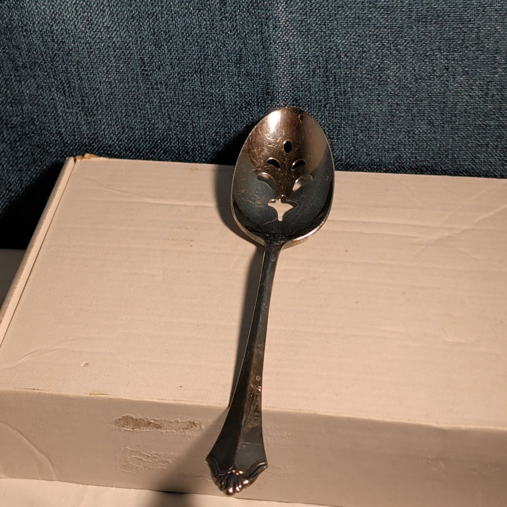 4 Pc ONEIDA Community ROYAL FLUTE Serving Set | Kenwood Meat Fork Spoons MCM