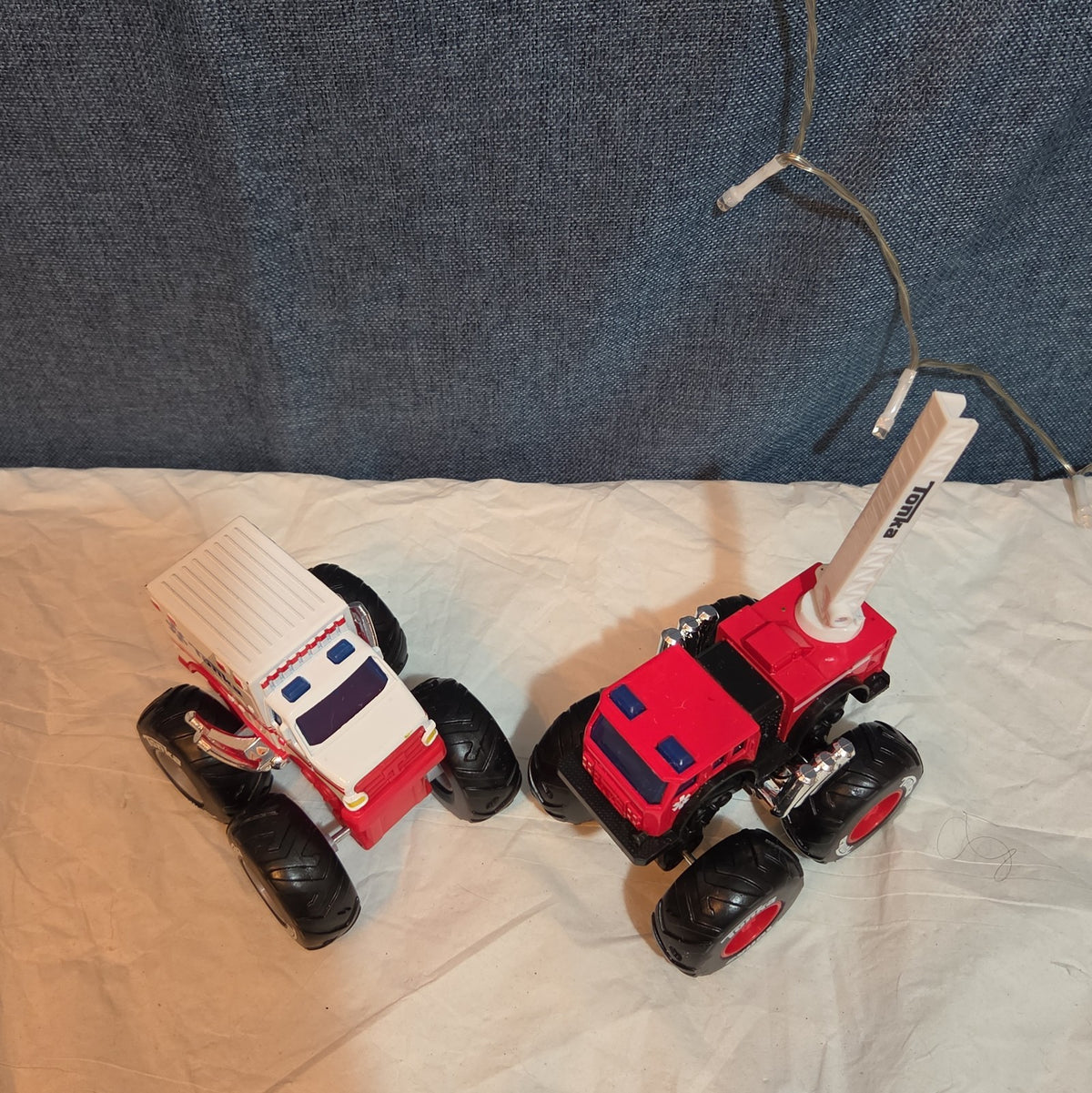Tonka Metal Movers Monster Firetruck Ambulance Diecast 2021 Lot 2