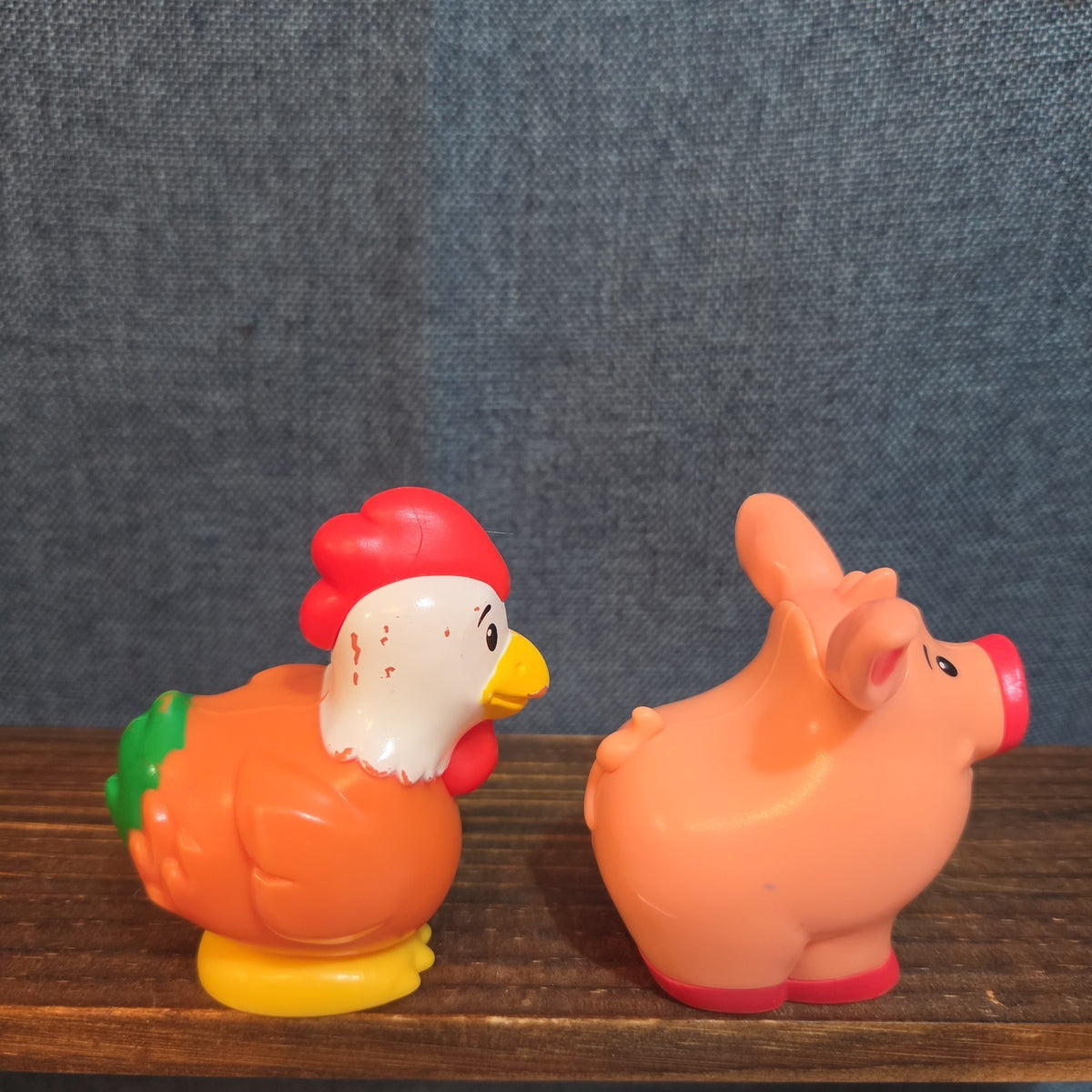 Fisher Price Little People Farm Animal Lot 2 Chicken Pig 2018