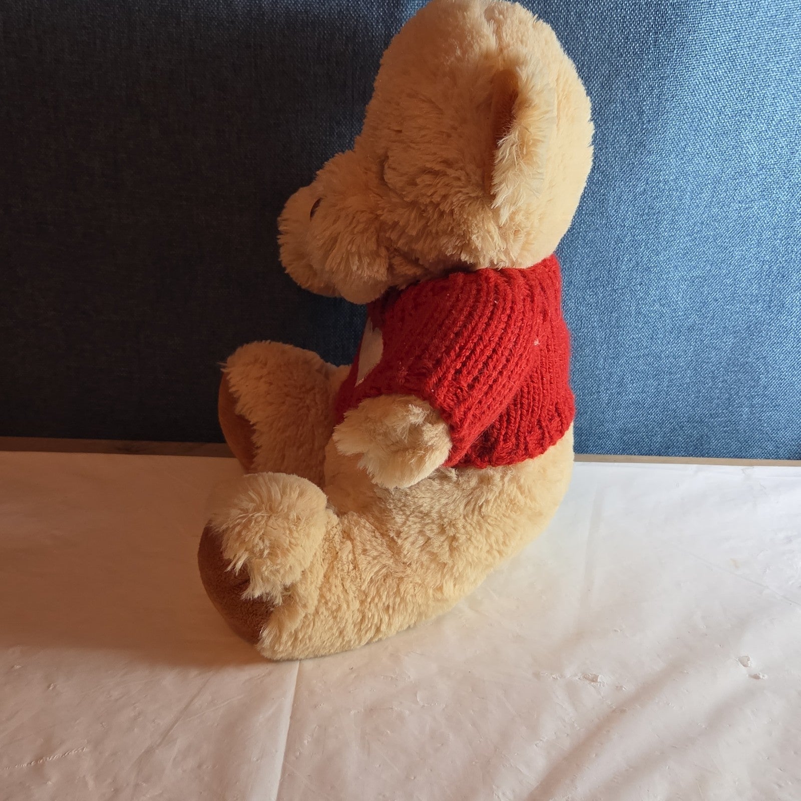 Avon 2010 Teddy Bear Plush Red Knit Heart Sweater Tan 9" Valentine