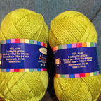 Herrschners Afghan Yarn 2 Ply Celadon Green Acrylic 2 Skein Lot 0046