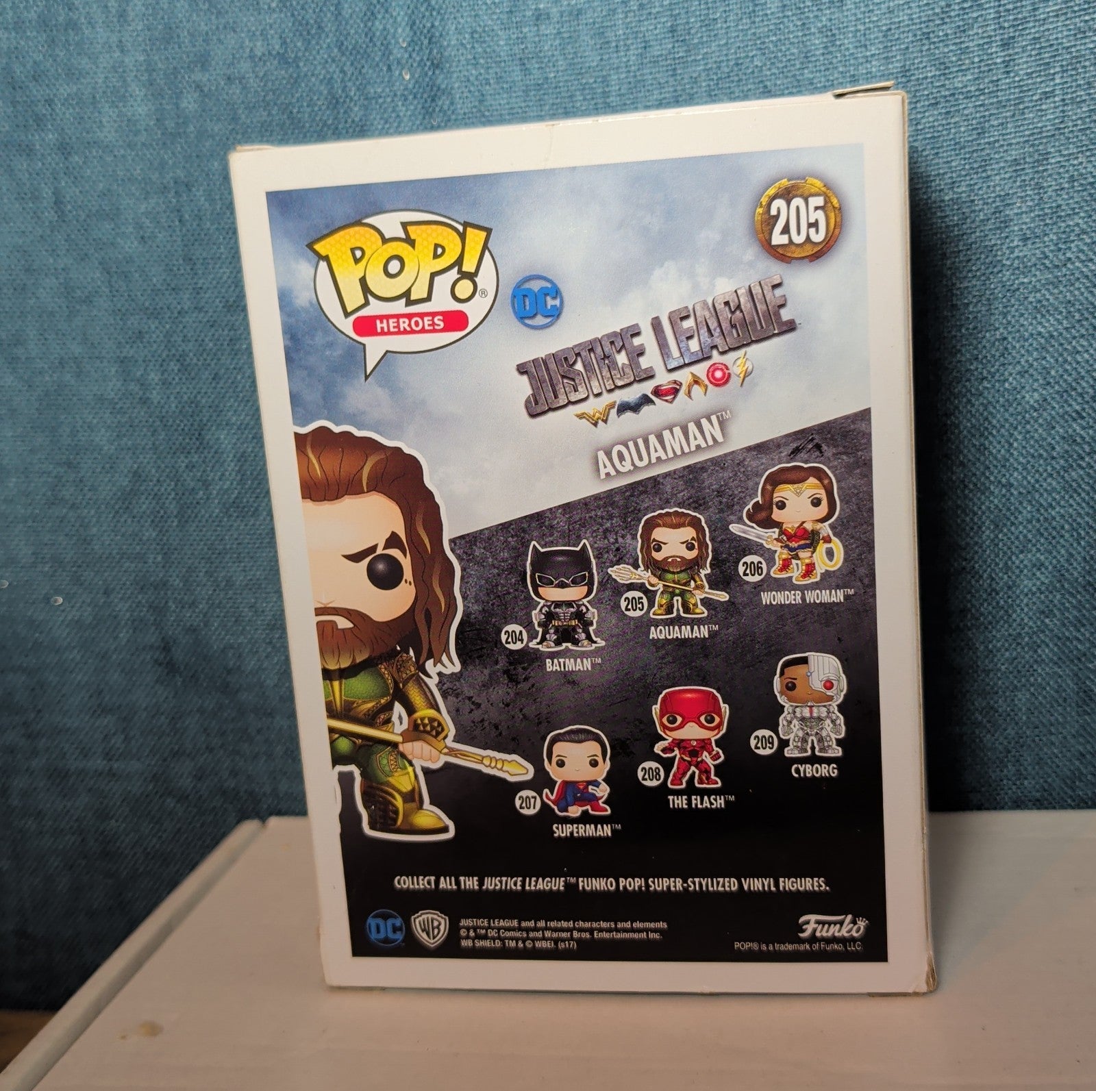 Funko POP! Heroes DC Comics Justice League Movie Aquaman #205 NIB with Protector