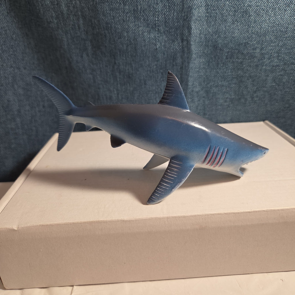 Fun Express Rubber Shark Toy Figure IN1963 Blue Gills Marine Life