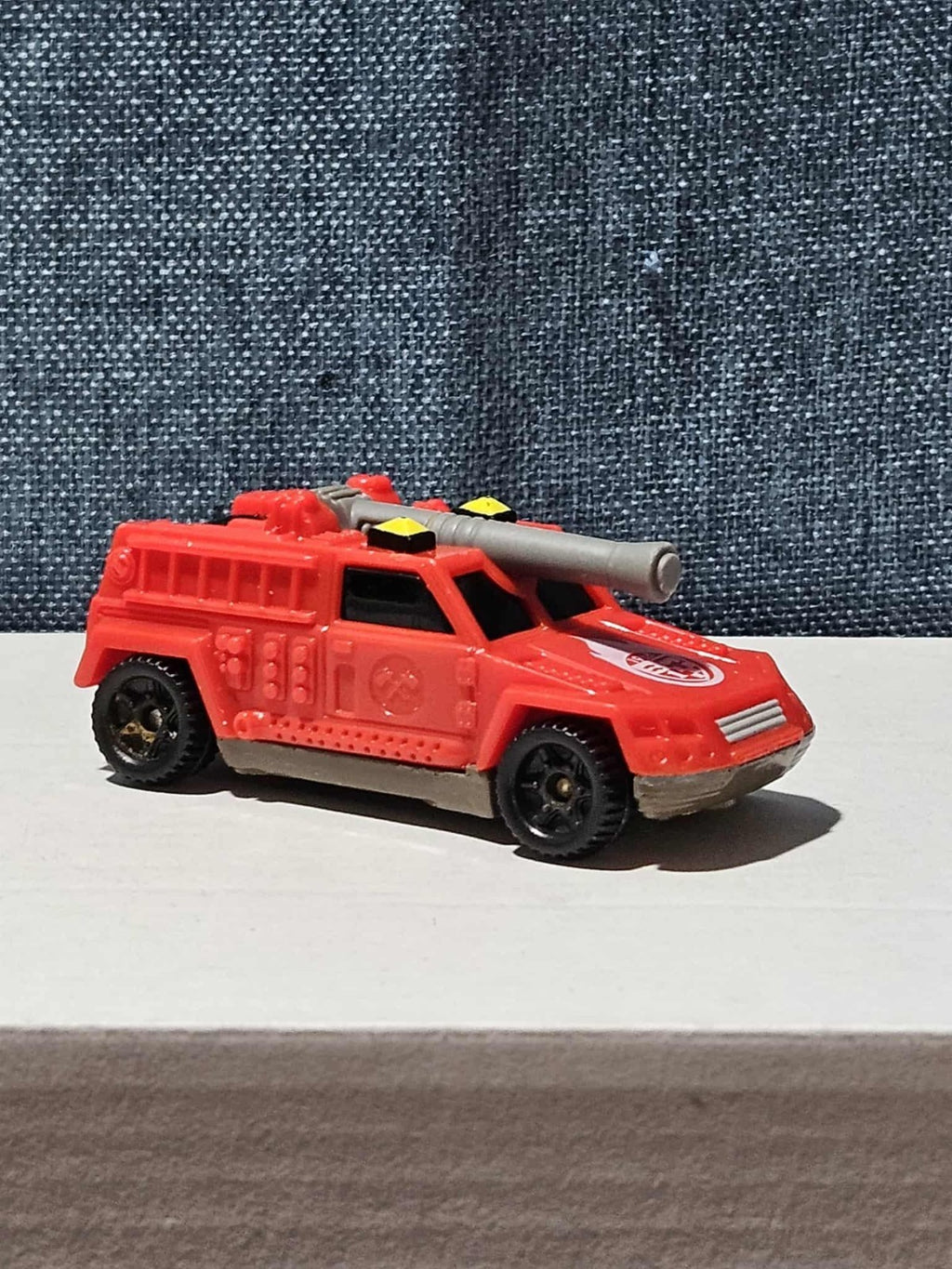 1997 McDonald's Hot Wheels FIRE TRUCK #5 Red Rescue Vehicle 90s Vintage Loose