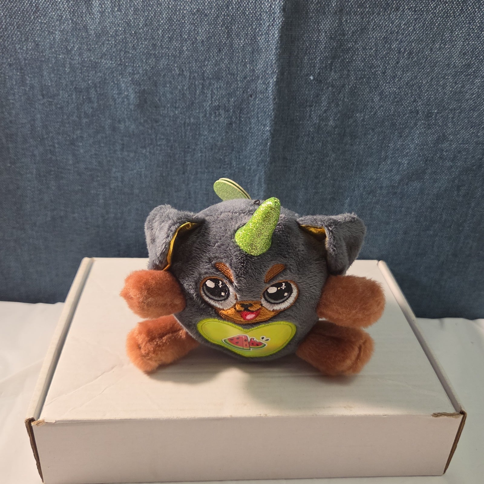 ZURU Rainbocorn Sparkle Heart 4" Plush Gigi Rottweiler Watermelon