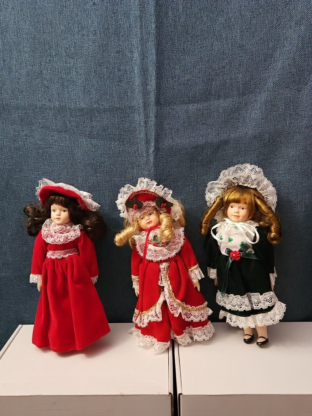 Set of 3 Vintage Porcelain Dolls | Red & Green Velvet | Christmas Carolers