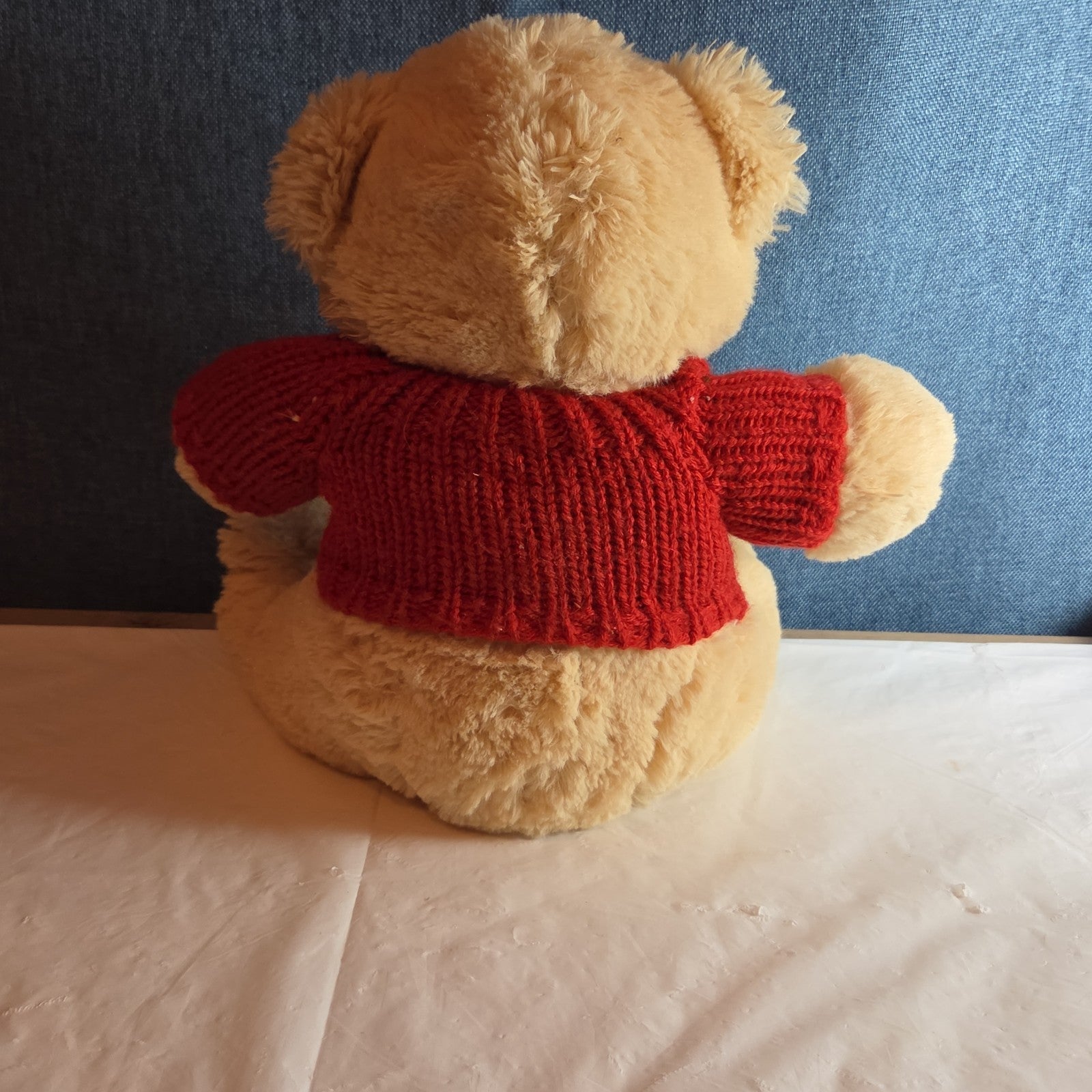 Avon 2010 Teddy Bear Plush Red Knit Heart Sweater Tan 9" Valentine