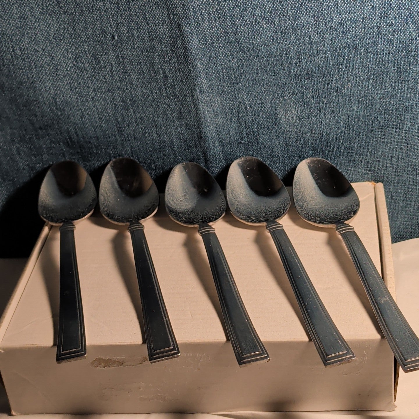 Hampton Silversmiths PORTFOLIO Glossy Spoons Set of 5 | 18/0 Stainless 208