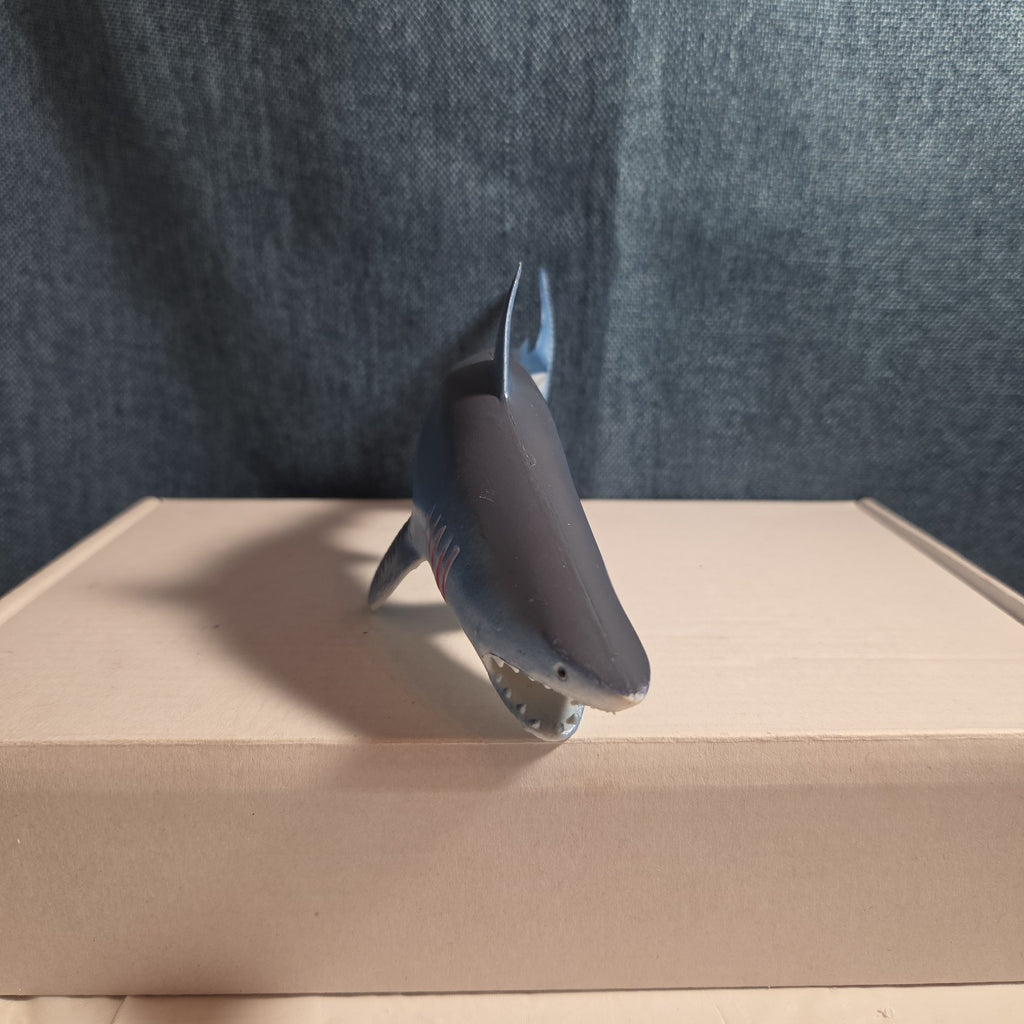 Fun Express Rubber Shark Toy Figure IN1963 Blue Gills Marine Life