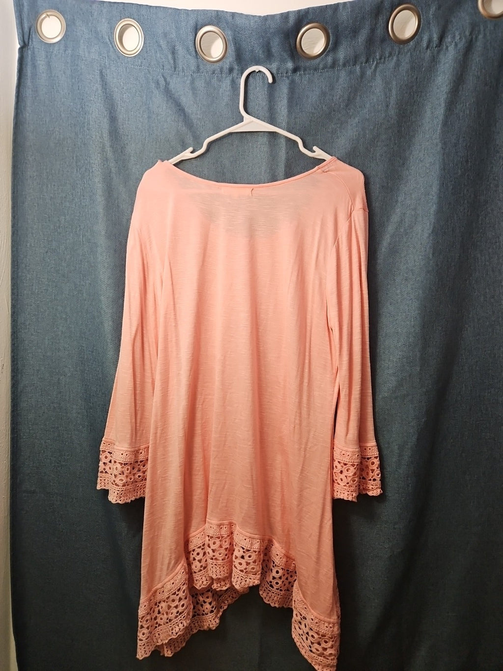 Indigo Soul Boho Tunic Top Large Pink Rayon Crochet Lace Sharkbite Hem Lagenlook