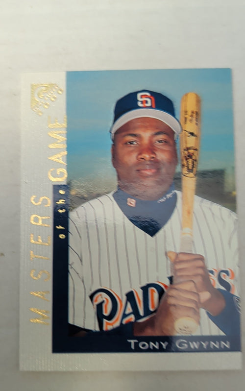 2000 Topps Gallery - Masters of the Game Tony Gwynn #118