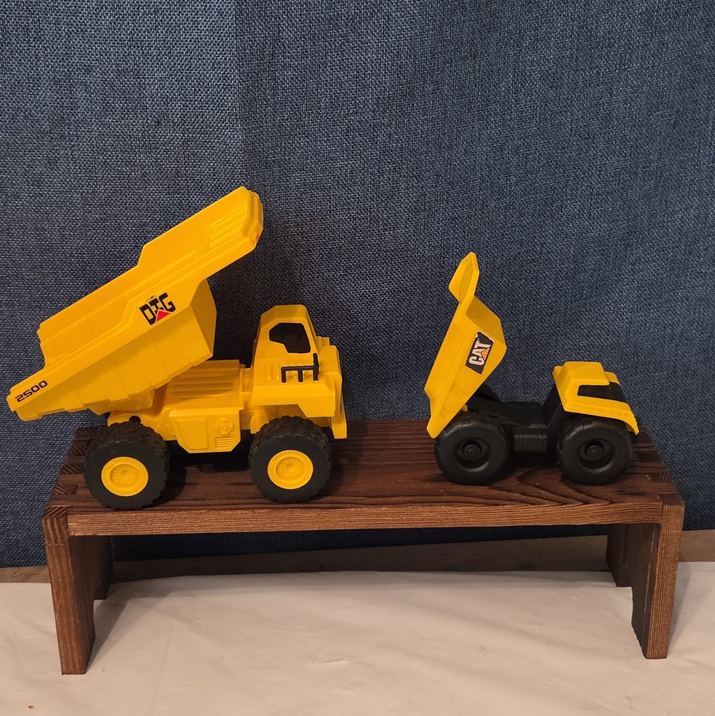 Toy Dump Truck Lot of 2 CAT & DIG 2500 Plastic Sandbox Vehicles