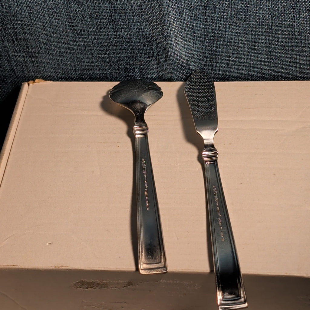 Hampton Silversmiths PORTFOLIO Sugar Spoon & Butter Knife Set | Glossy 208