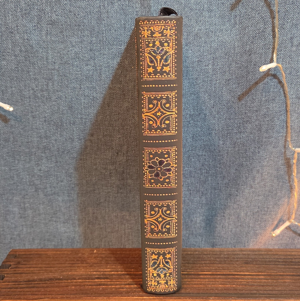 Paperblanks Hardcover Journal Ornate Gold Filigree Dark Academia
