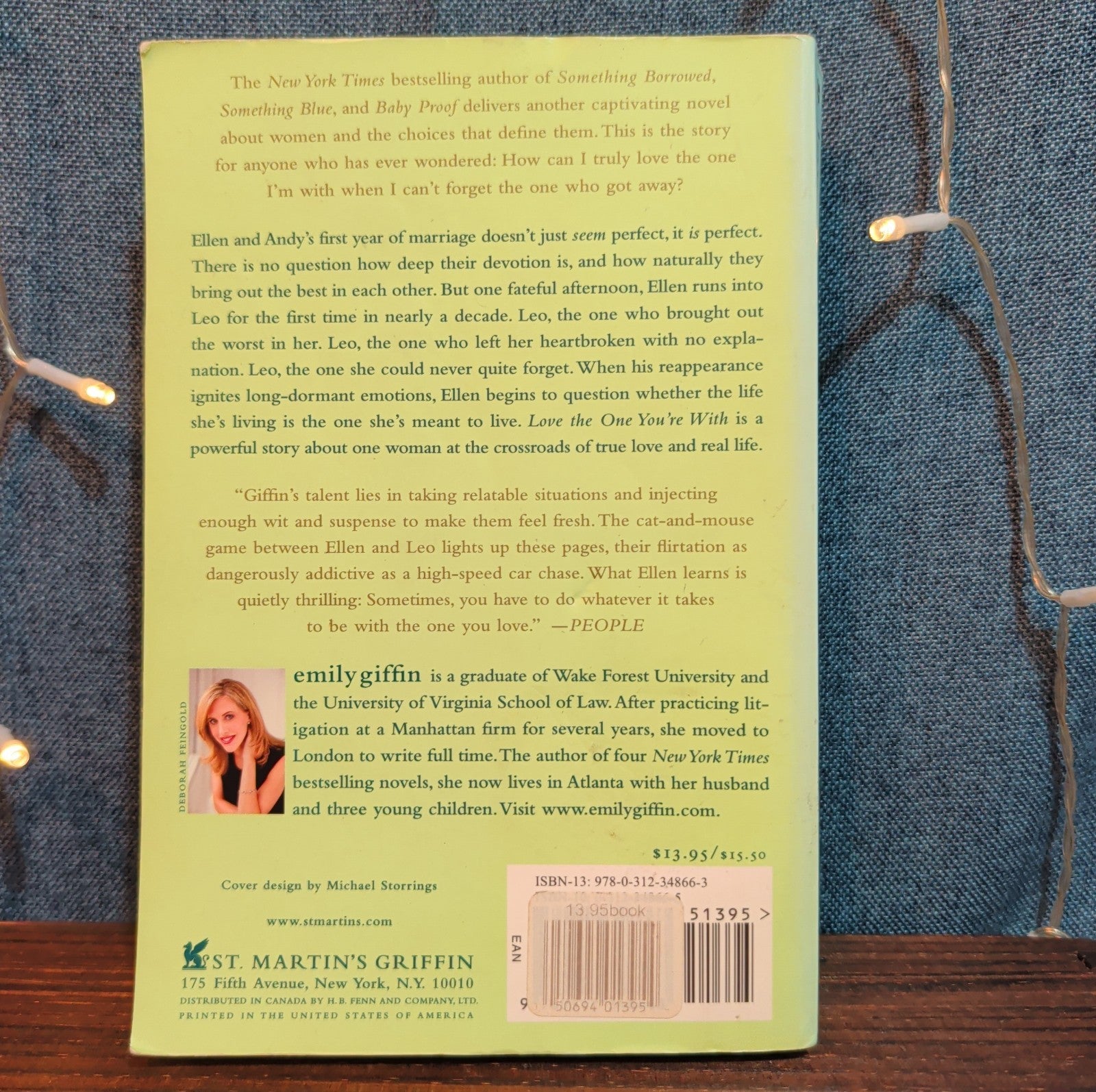 Emily Giffin Love The One Youre With Paperback