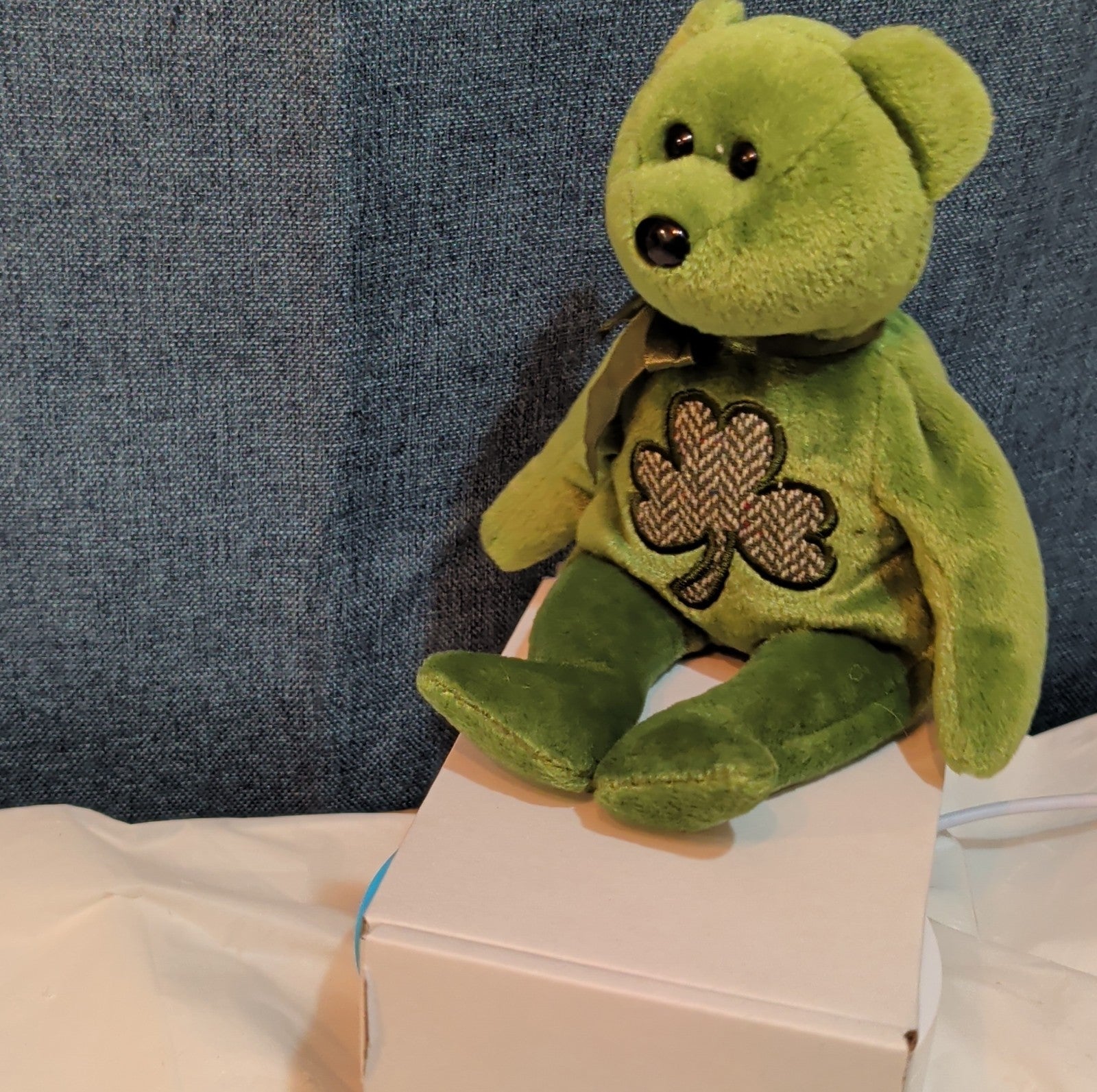 Ty Beanie Baby 2.0 Luckier the Irish Bear Green Shamrock 8" Plush