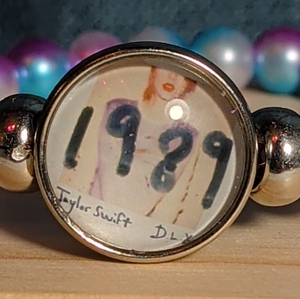 Taylor Swift 1989 Charm Beaded Bracelet Eras Vibe