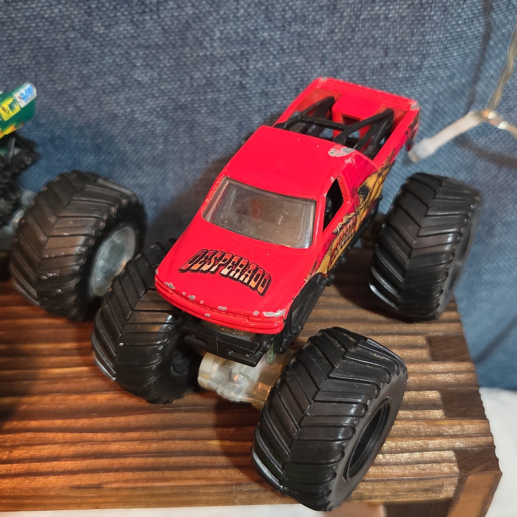 Hot Wheels Monster Jam Sudden Impact King Krunch Desperado Lot 3 Diecast Y2K