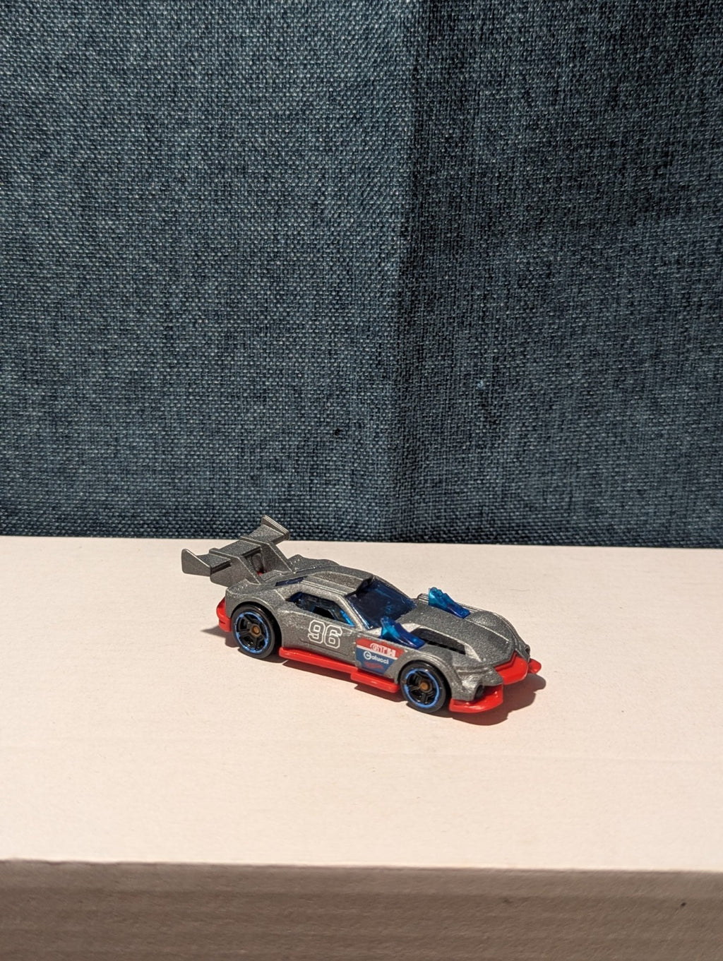 Hot Wheels GT HUNTER 2014 First Edition Night Burnerz #96 Silver Loose | Good
