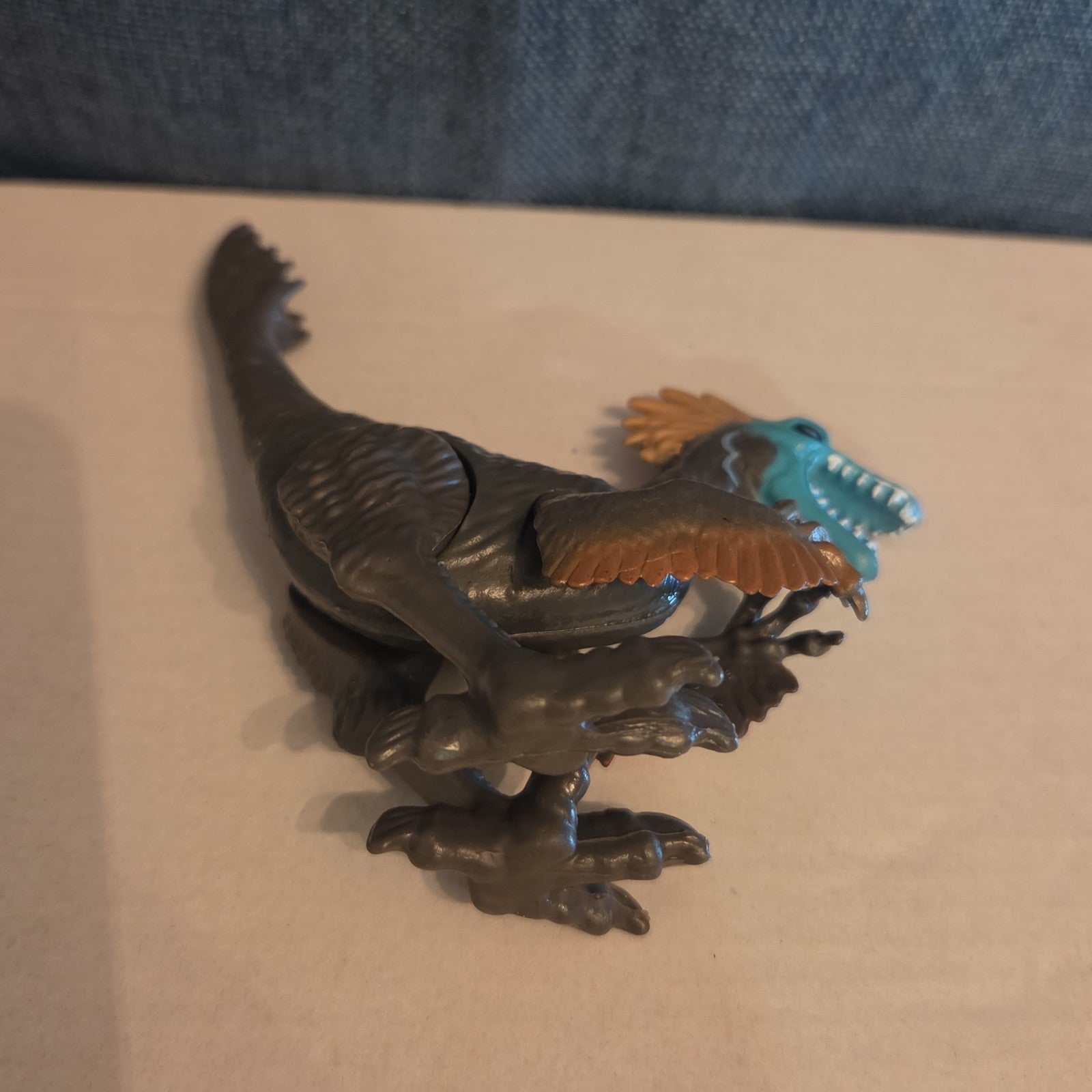 Animal Planet Dino Tower Replacement Raptor Figure Feathered Blue Face Toy
