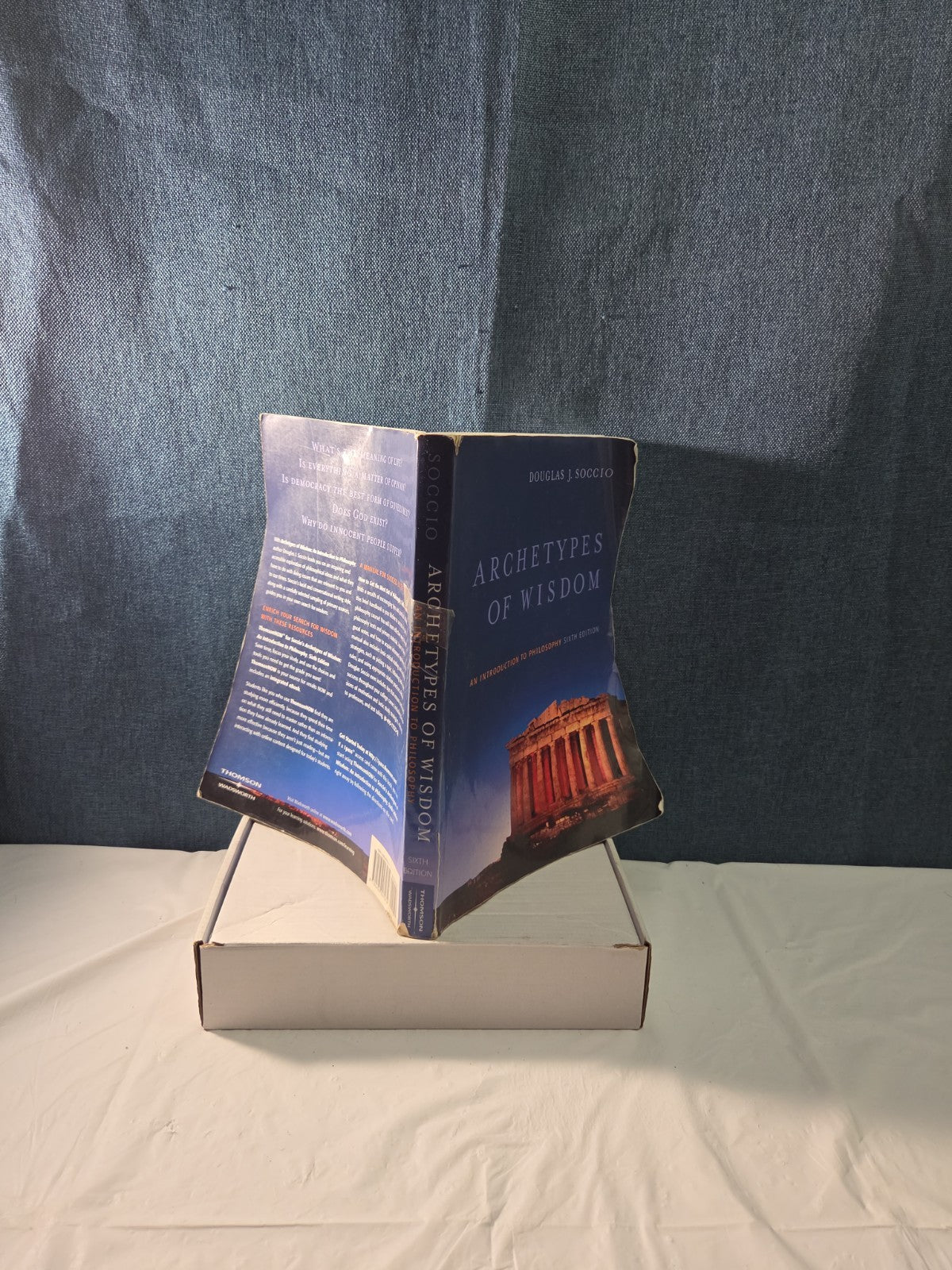 ARCHETYPES OF WISDOM: AN INTRODUCTION TO PHILOSOPHY By Douglas J. Soccio
