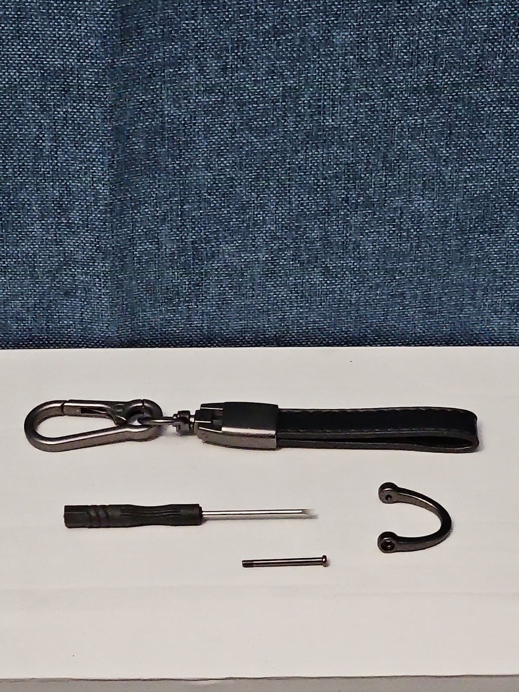 Genuine Leather GMC Car Keychain Set | Black Metal Key Ring Screwdriver Included