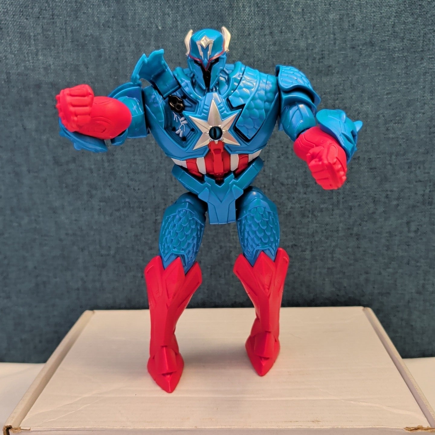 Marvel Avengers Mech Strike Monster Hunters Captain America Action Figure Hasbro