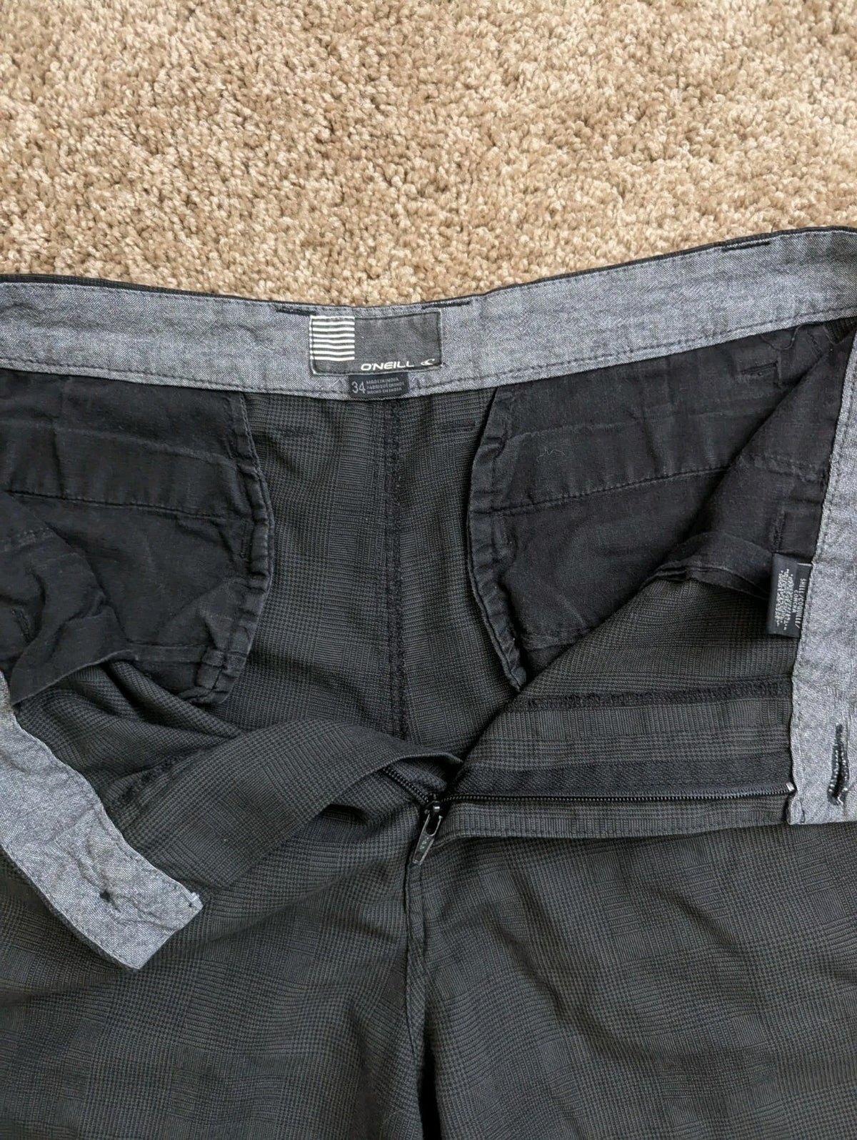 O'Neill Men's Hybrid Flat Front Shorts Size 34 Black Micro Plaid Stretch Chino