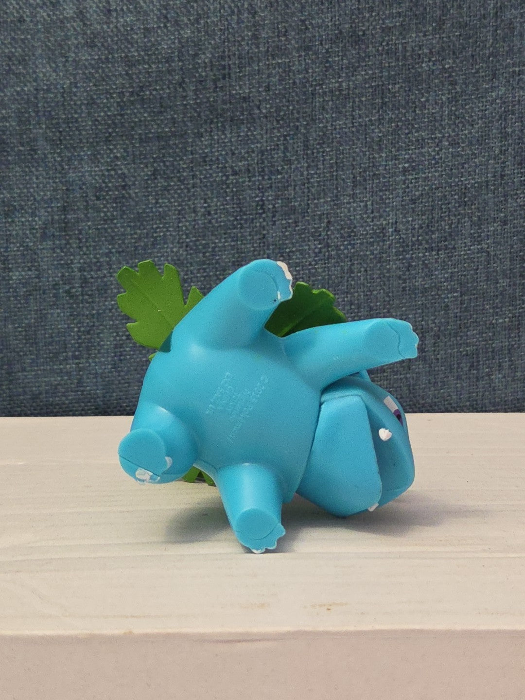 Nintendo Pokemon IVYSAUR 2.5" Vinyl Figure PVC 2015 Tomy Toy Kanto Collectible