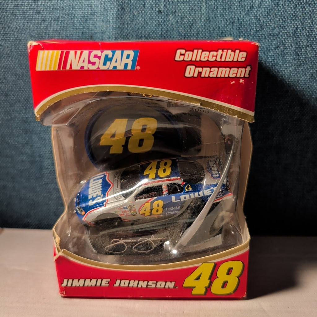 Jimmie Johnson 48 Lowe's 2005 Trevco Diecast Car Ornament NEW Distressed Box