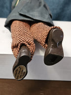 Possible Dreams Clothtique "Victorian Gentleman Caroler" (2003)