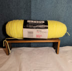Red Heart Super Saver Pale Yellow 8oz Acrylic Yarn Worsted NWT E300