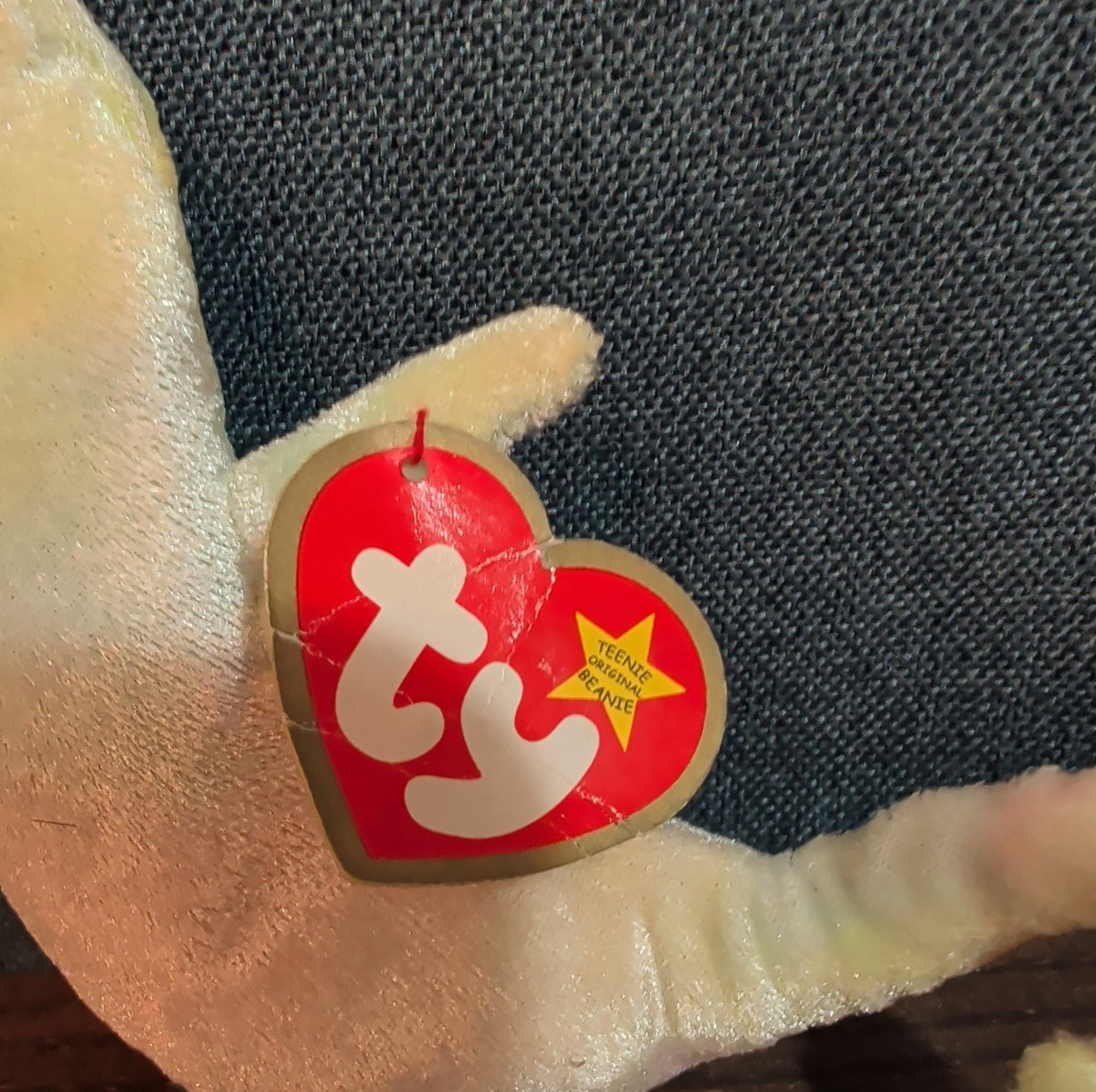 Vintage TY Teenie Beanie Baby, "Neon The Seahorse" With Original Tag EUC 