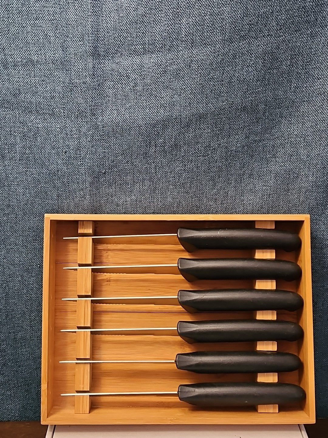 6 Gibson Steak Knives | 4.5" Serrated Stainless Steel | Wood Storage Block Tray