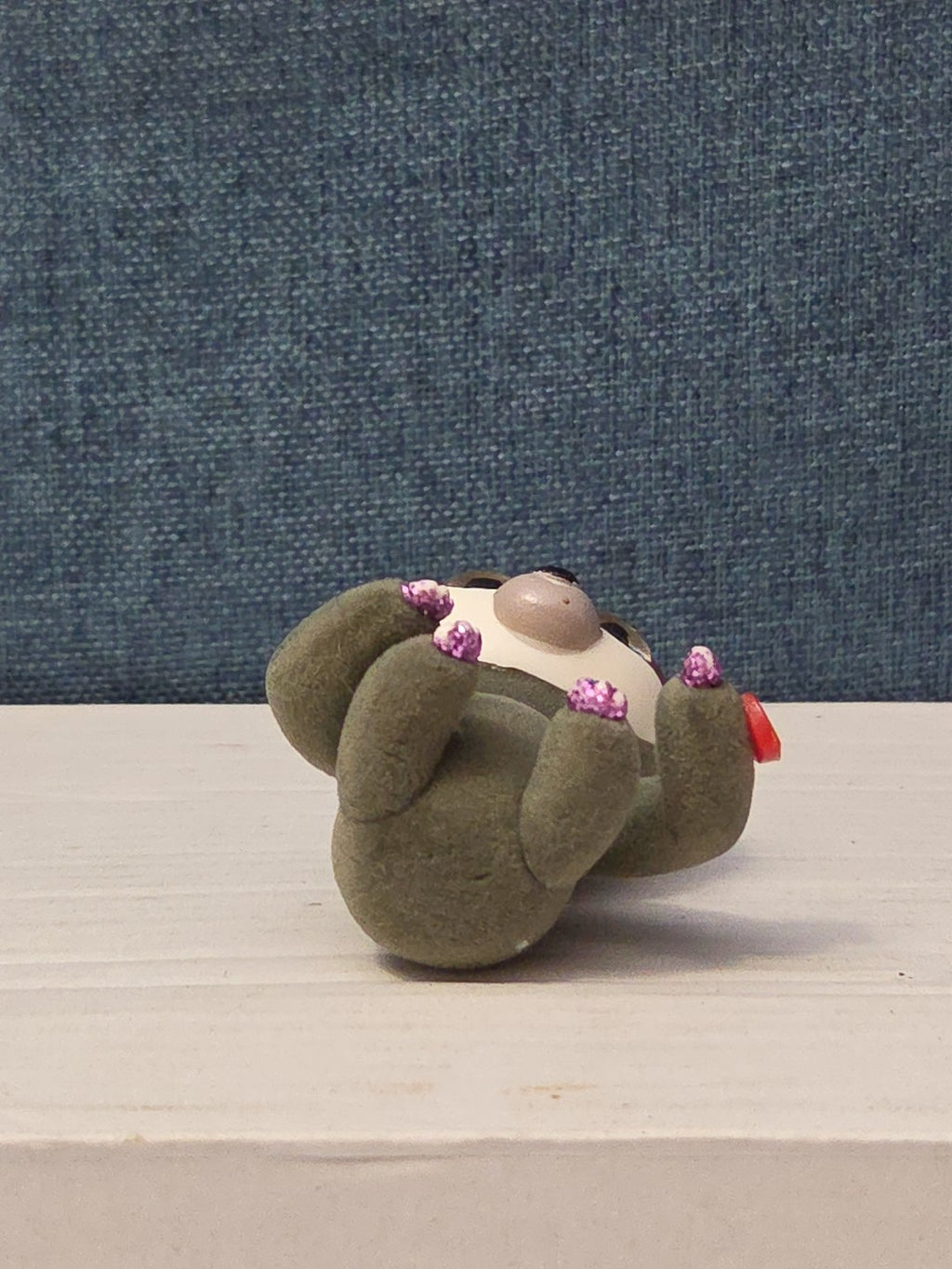 TY Mini Boos Series 4 Dangler The Sloth Figure | 2" Flocked Collectible | Glitte
