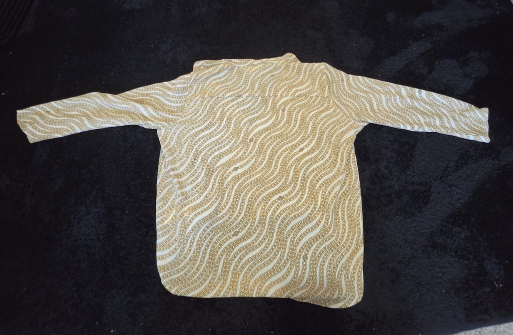 Michael Kors Blouse Gold Chain Link Print Wrap V-Neck Stretch Top L Gently Used