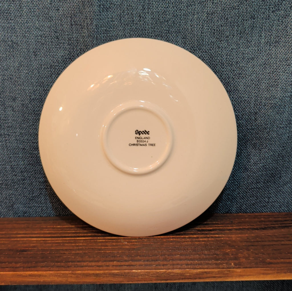 Spode Christmas Tree S3324 England 5.75" Saucers Set 2 Vintage